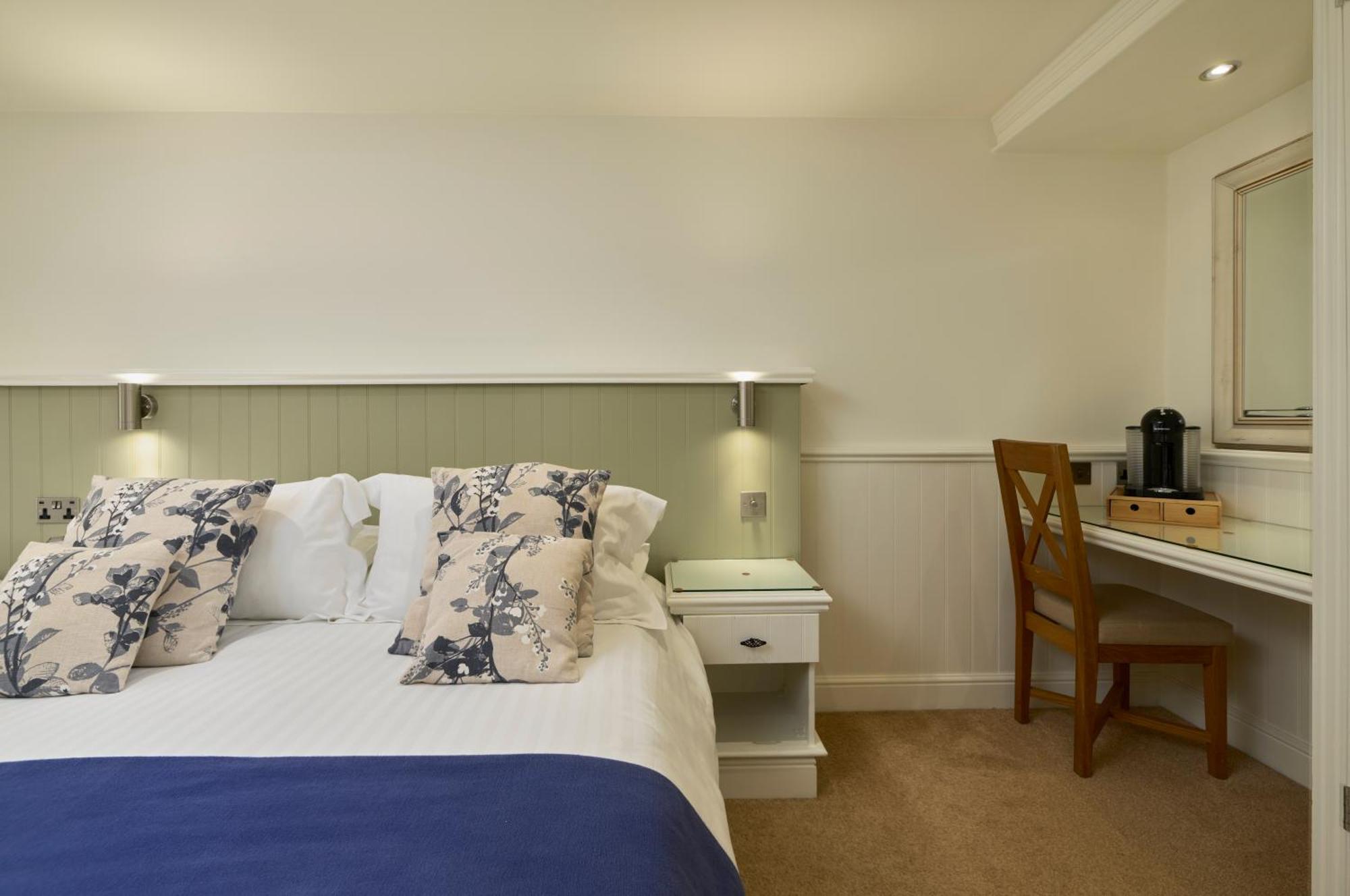 The Cricket 4* Beesands