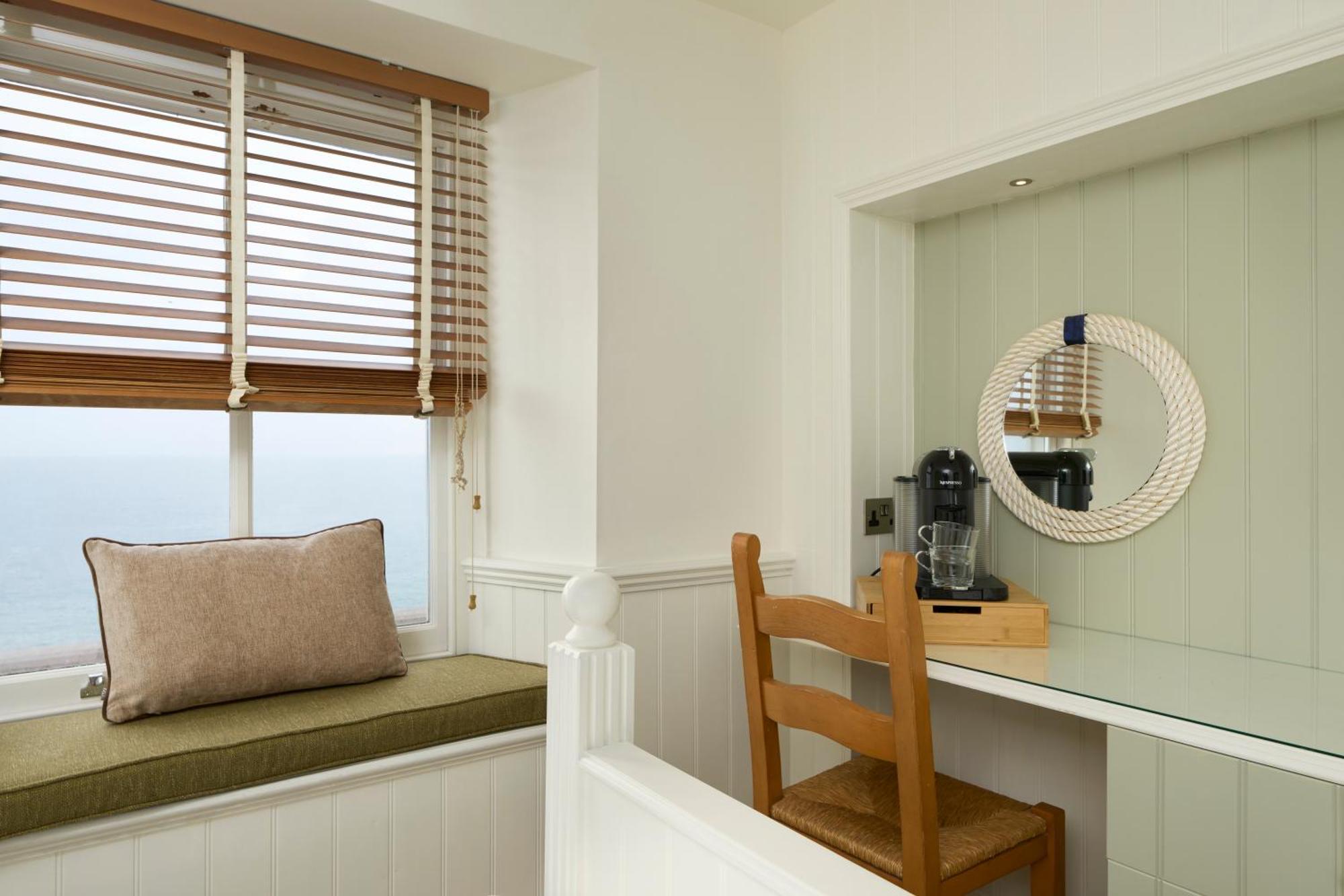 Inn The Cricket Beesands