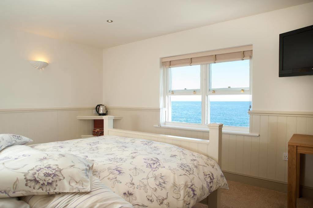 The Cricket Inn 4*